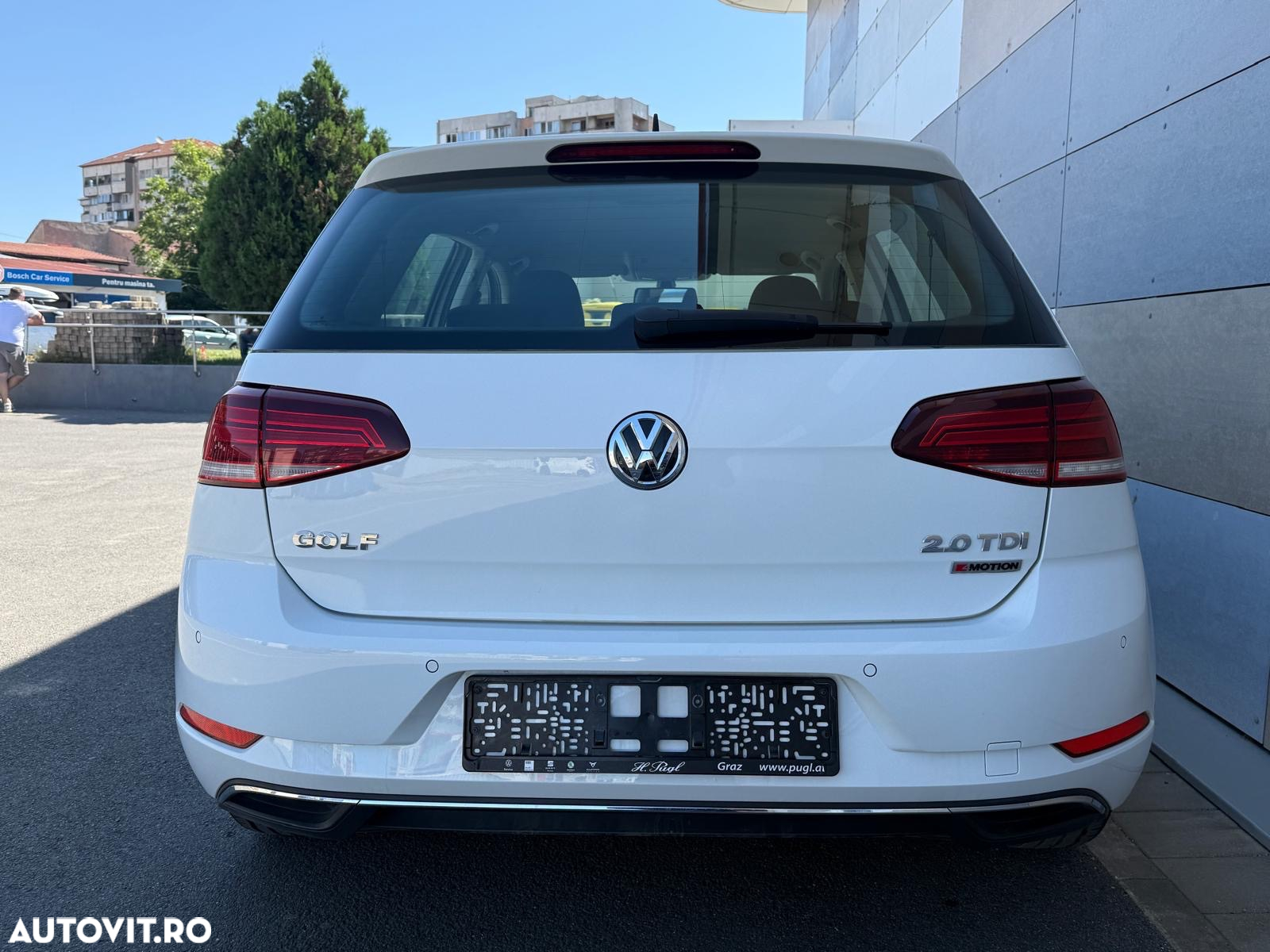 Volkswagen Golf 2.0 BlueTDI 4Motion Comfortline - 4