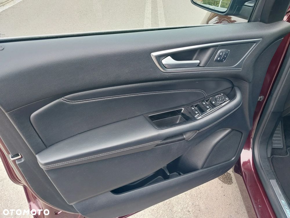 Ford Edge - 16