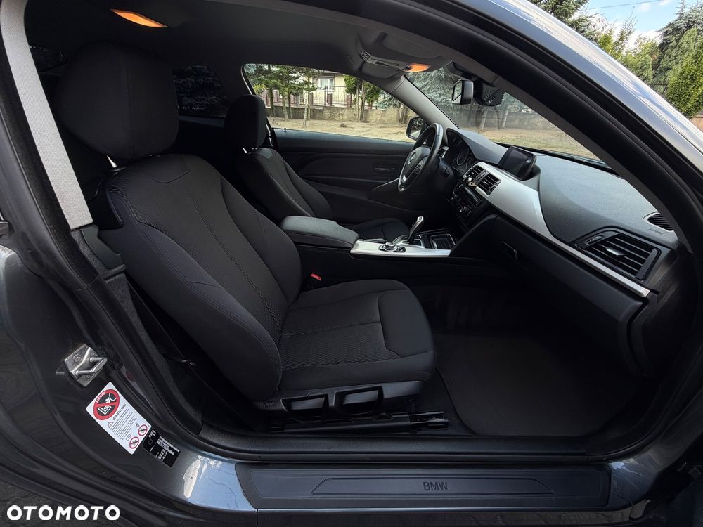 BMW Seria 4 420i Sport Line - 36