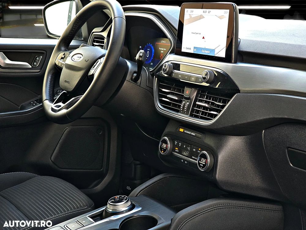 Ford Kuga 2.5 Duratec PHEV Titanium - 27