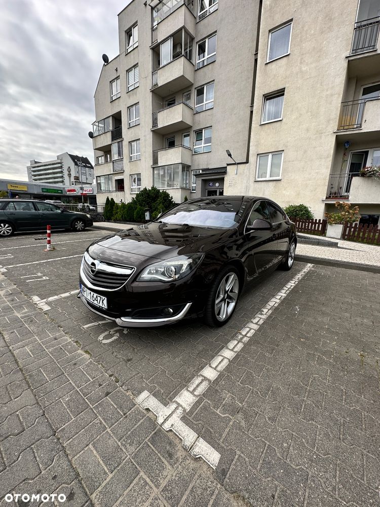 Opel Insignia 2.0 ECOTEC DI Turbo 4x4 eco Business Edition - 1