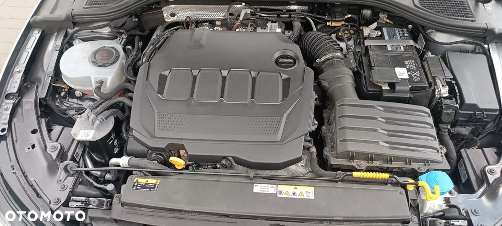 Volkswagen Golf - 17