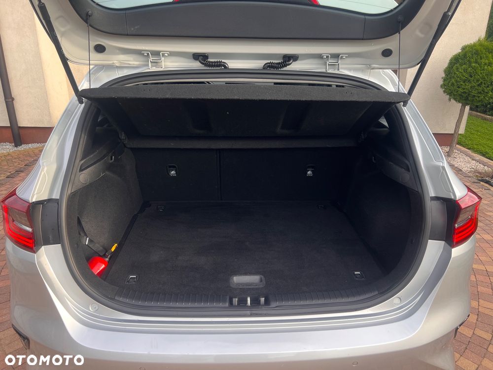 Kia Ceed 1.6 CRDi SCR L - 30
