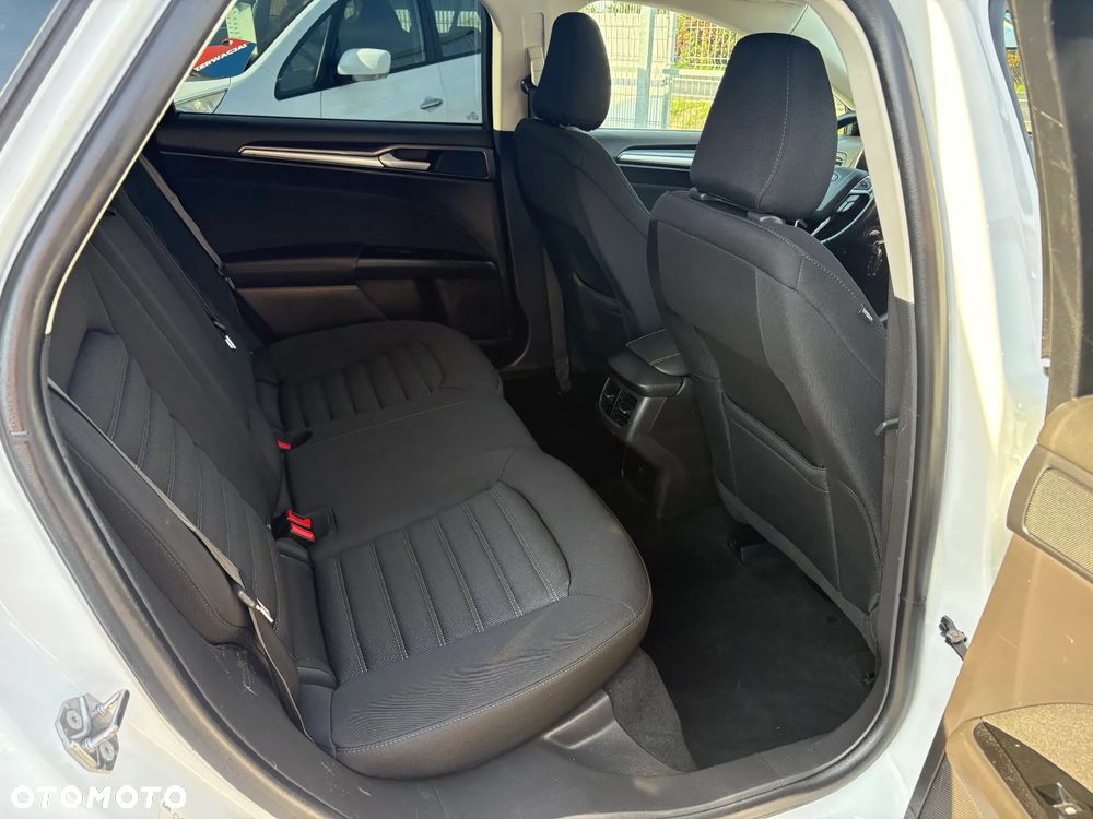 Ford Mondeo 2.0 EcoBlue Business Edition - 22