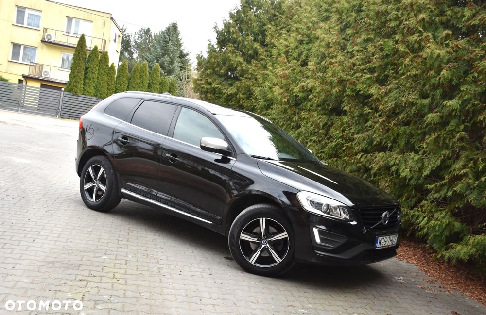 Volvo XC 60 D3 Drive-E R-Design Momentum - 26