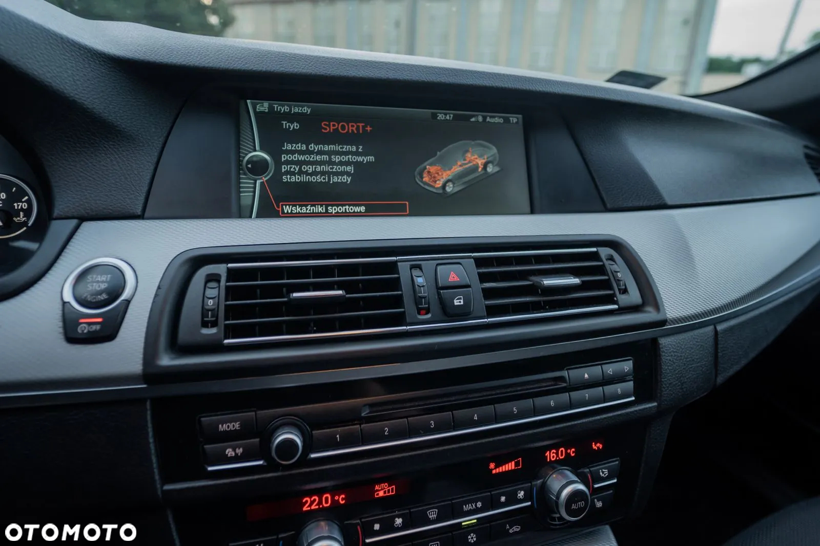 BMW Seria 5 528i xDrive - 20