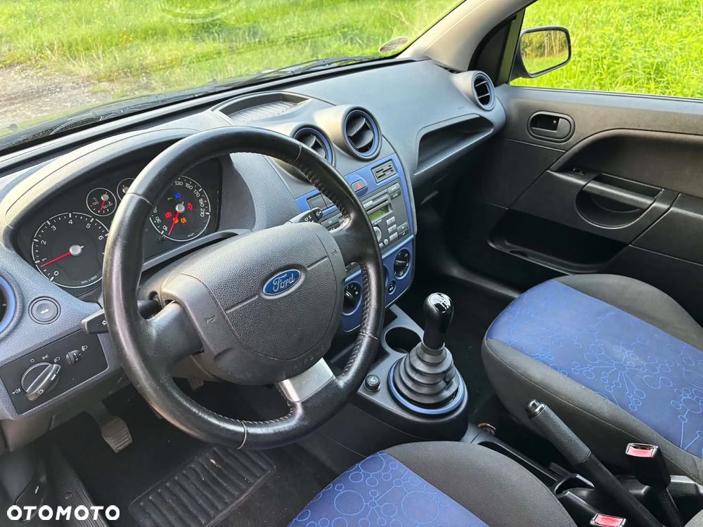 Ford Fiesta 1.3 Fun - 33
