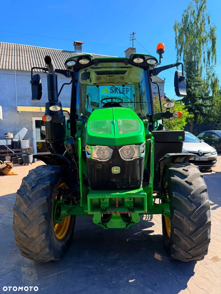 John Deere 6090M - 3