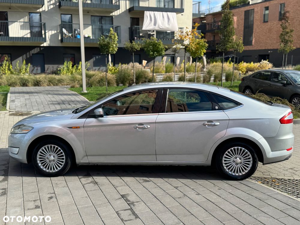 Ford Mondeo - 4