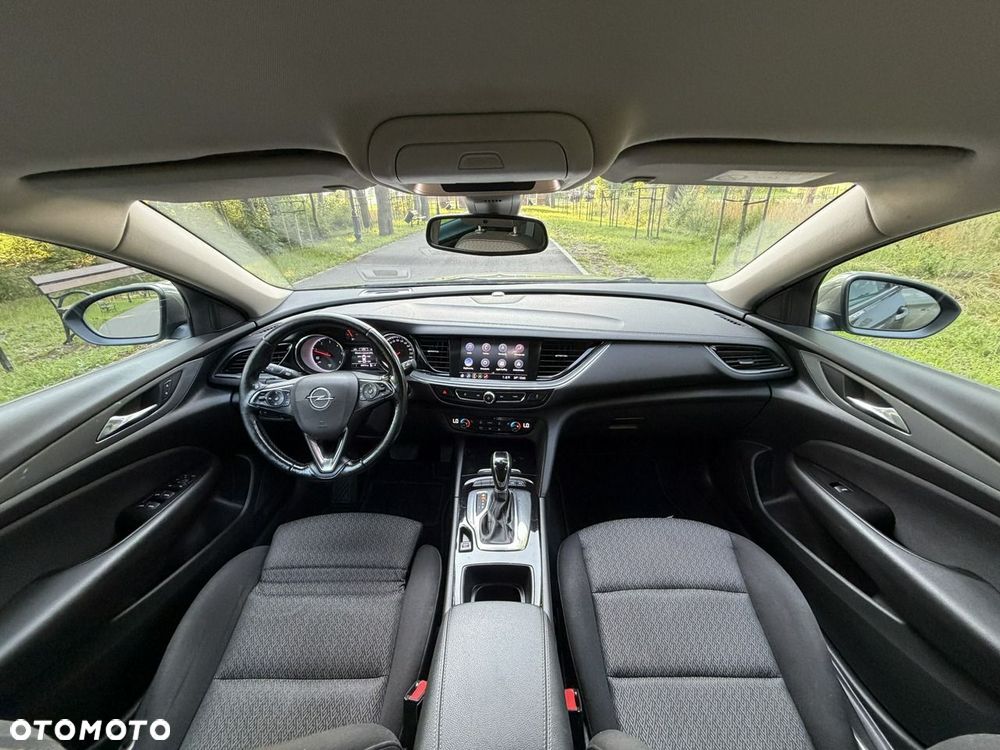 Opel Insignia - 32