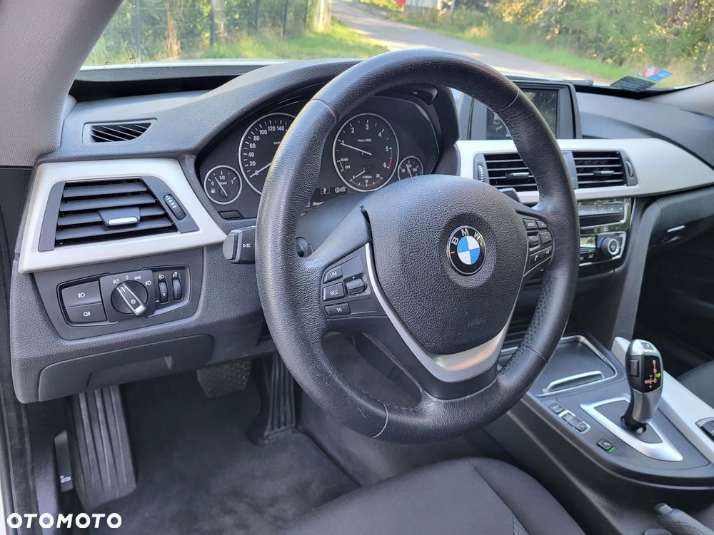 BMW Seria 3 318d Business Edition - 8