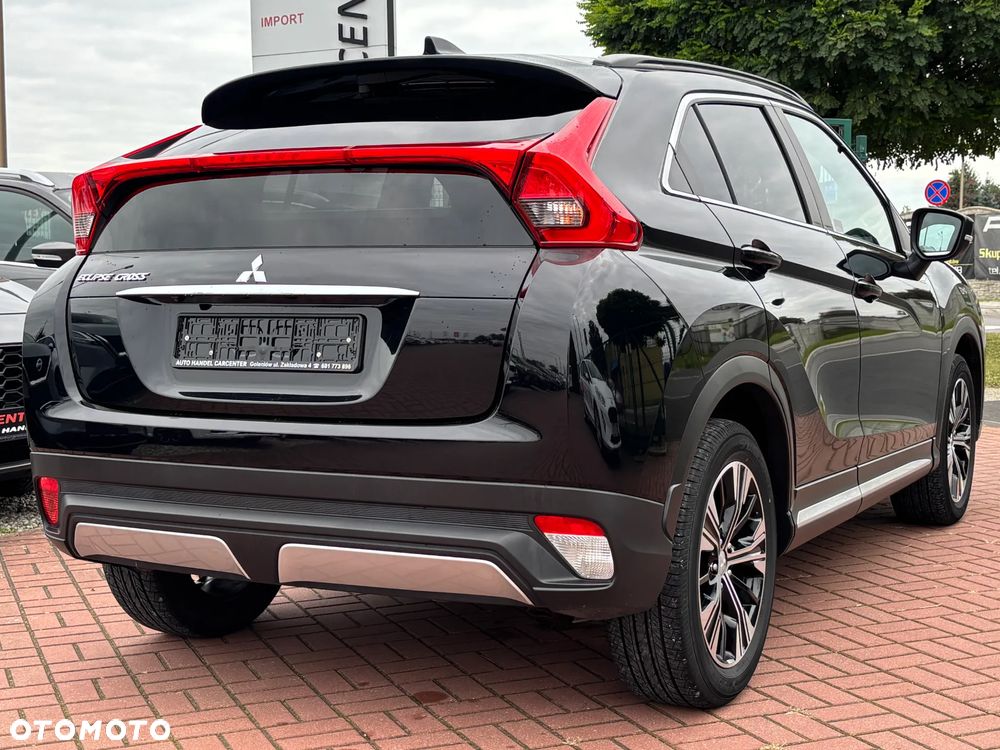 Mitsubishi Eclipse Cross - 9