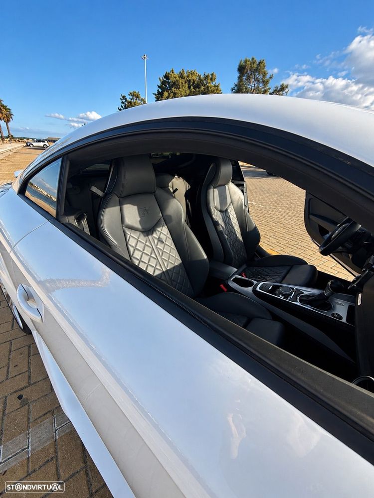 Audi TT Coupé - 8