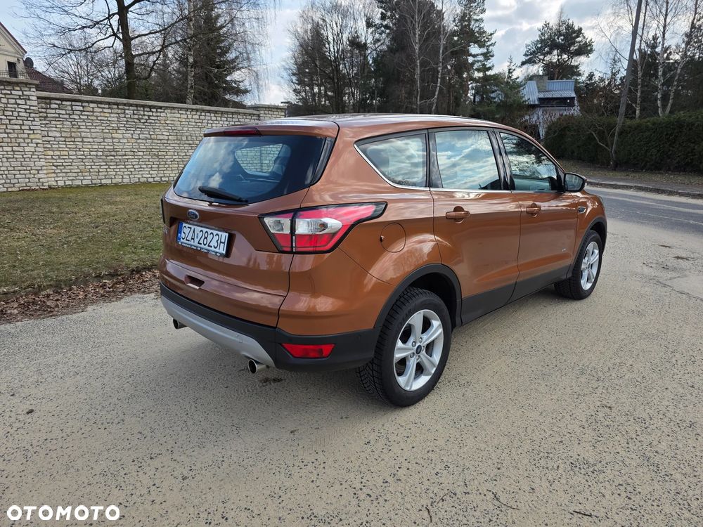 Ford Kuga 2.0 TDCi AWD Titanium - 24