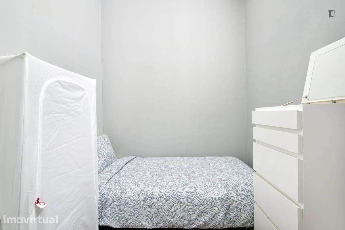 Quarto - localizado em Saldanha Lisbon - Grande imagem: 4/56