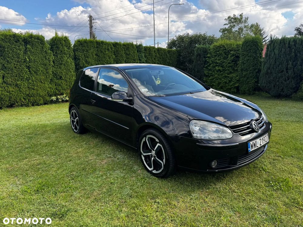 Volkswagen Golf - 8