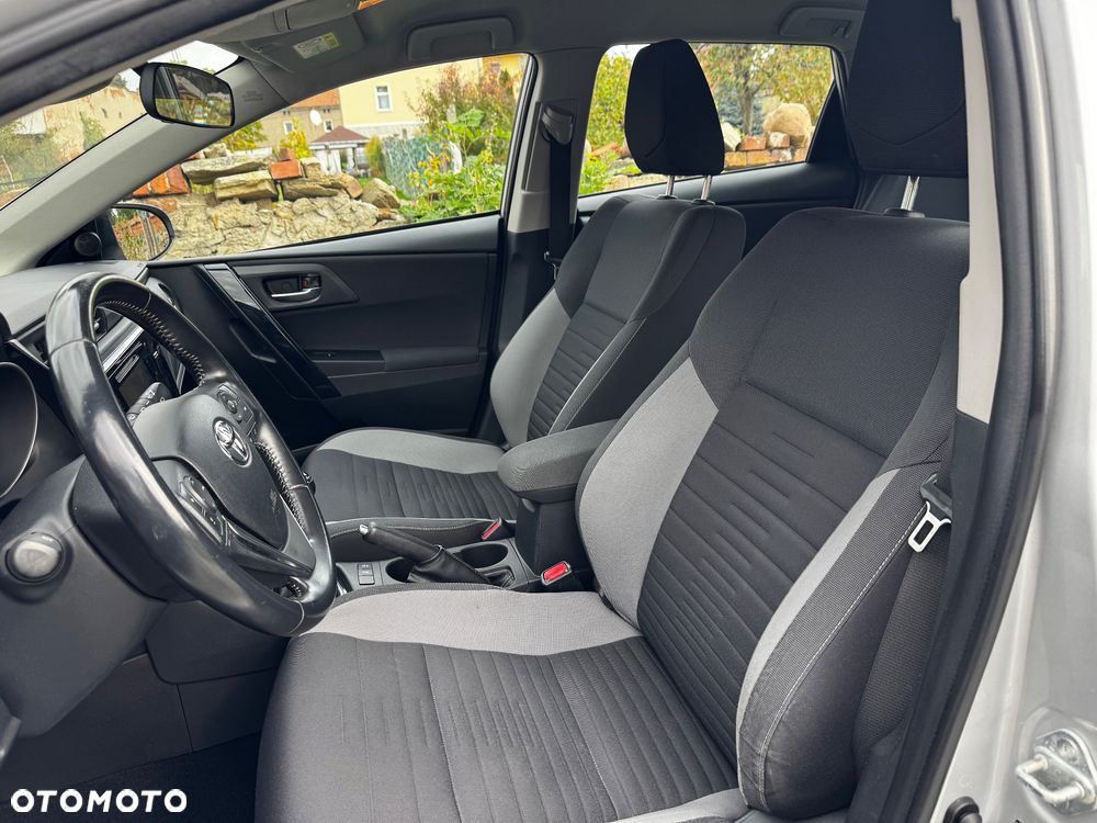 Toyota Auris 1.2 Turbo Comfort - 19
