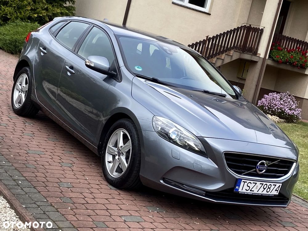 Volvo V40 D2 You - 17