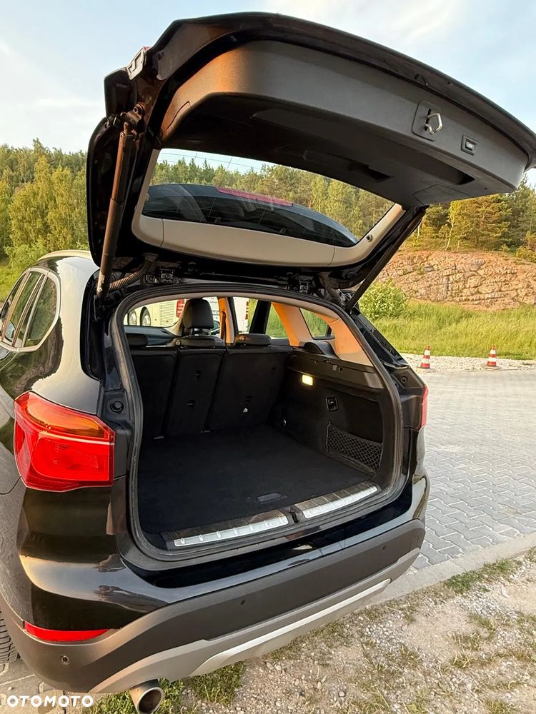 BMW X1 xDrive18d Advantage - 21