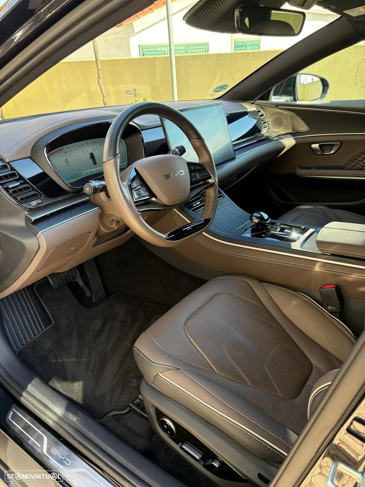 BYD Han 85.4 kWh AWD Executive - 12