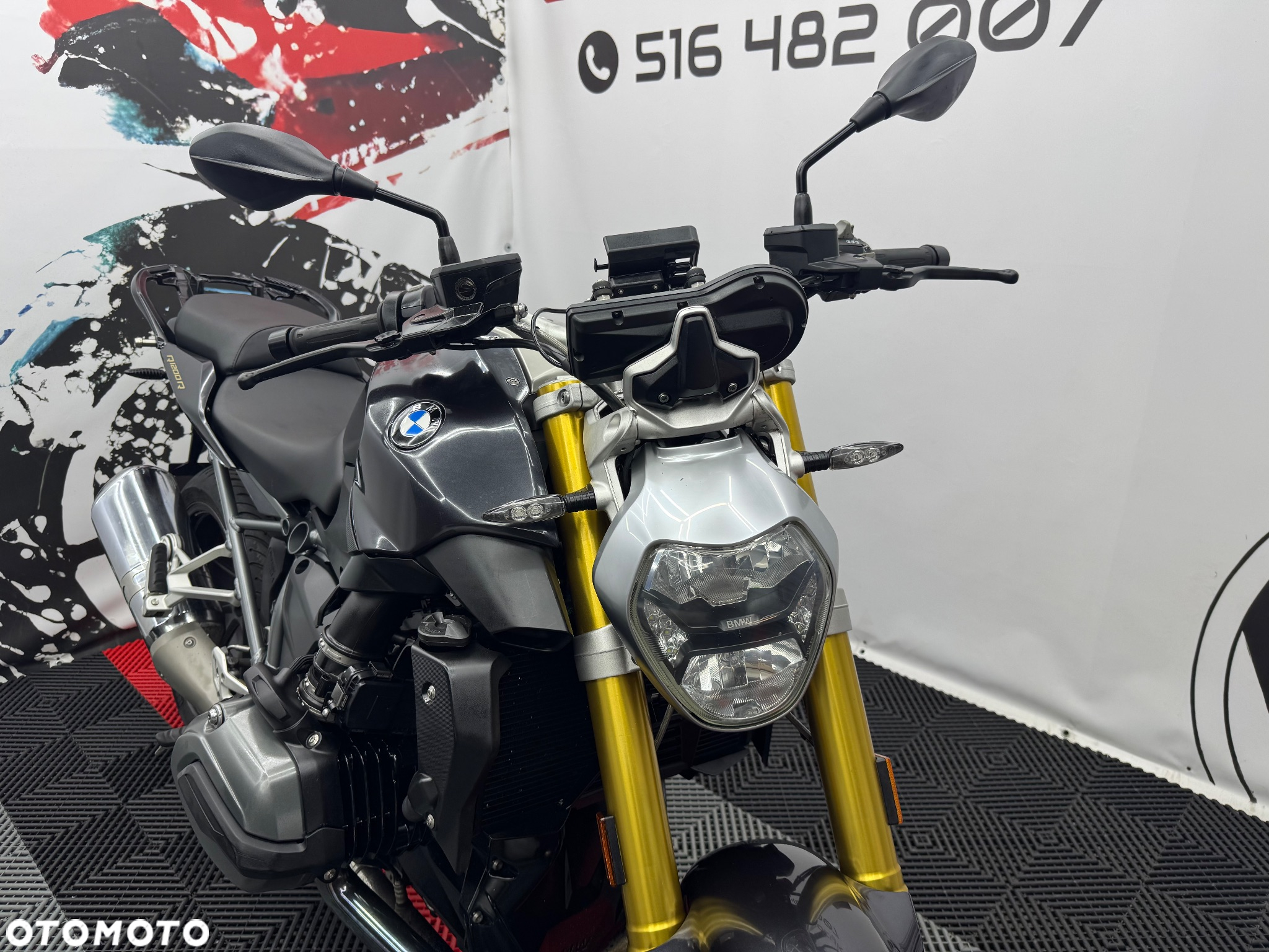 BMW R - 36