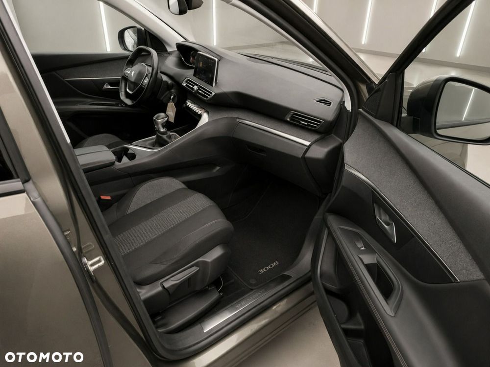 Peugeot 3008 - 10