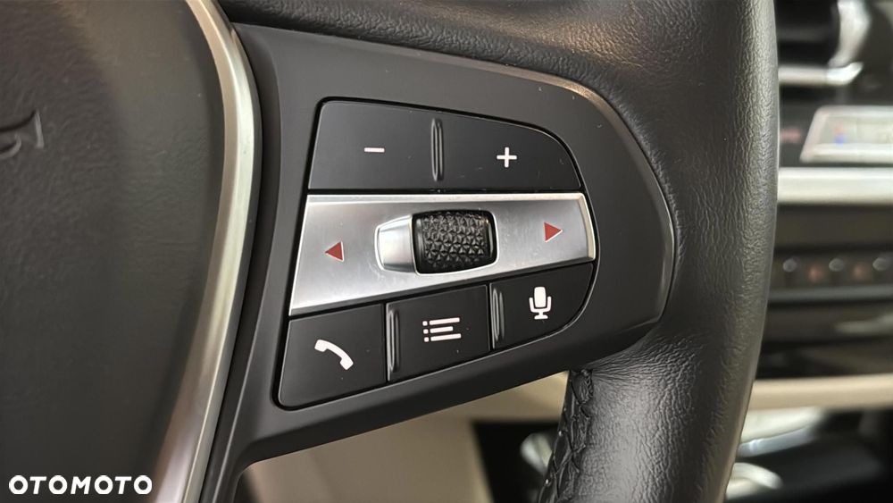 BMW X3 xDrive30e - 26