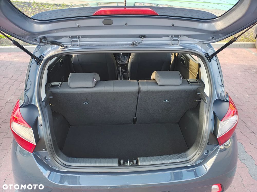 Hyundai i10 - 11