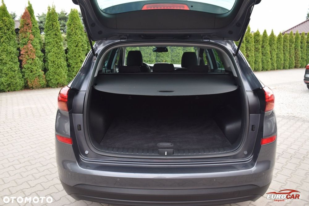Hyundai Tucson 1.6 GDi Comfort 2WD - 31