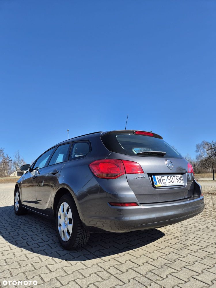 Opel Astra 1.4 Enjoy - 7