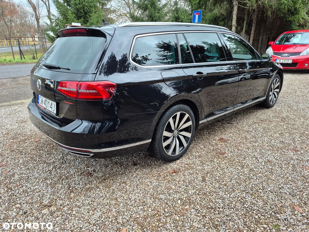 Volkswagen Passat 2.0 TDI SCR (BlueMotion Tech) 4Motion D Highline - 5