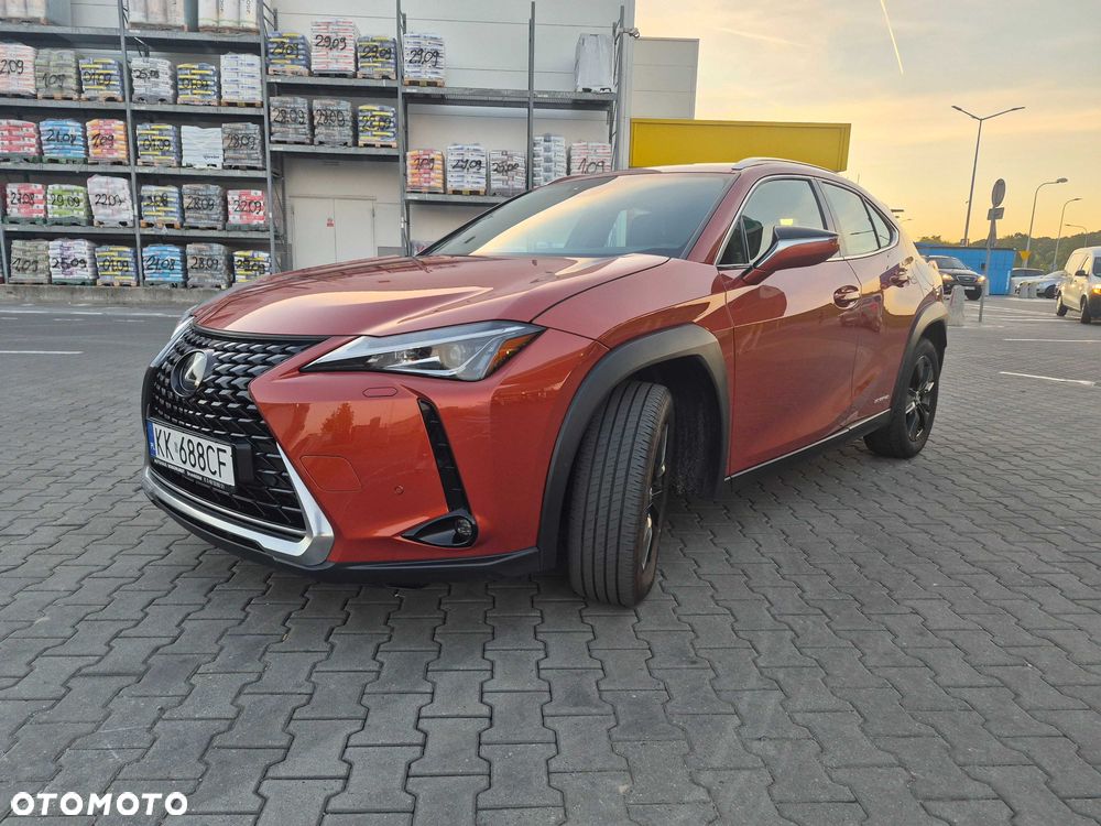 Lexus UX