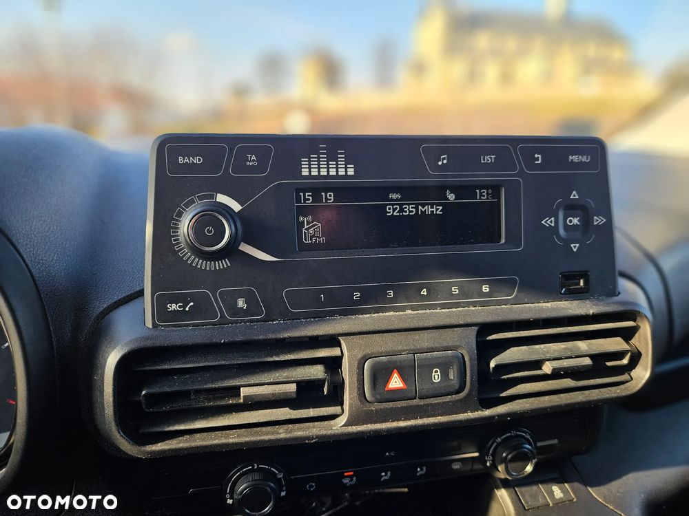Toyota Proace  City, Salon Polska, 3 osobowy - 19