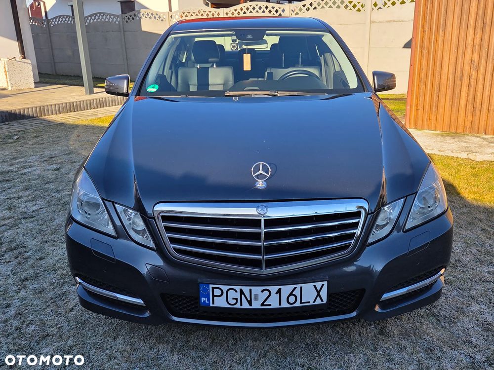 Mercedes-Benz Klasa E - 8
