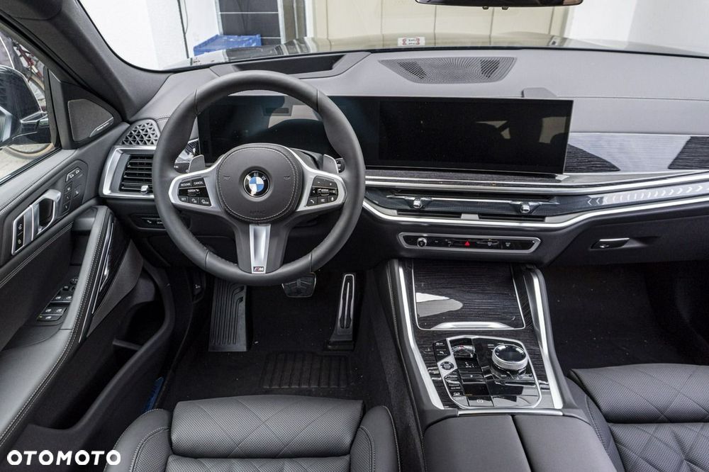 BMW X6 - 16