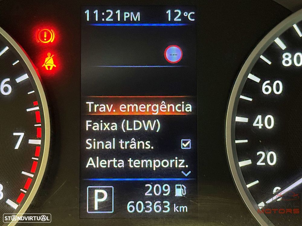 Nissan Juke 1.0 DIG-T Acenta+ DCT - 26