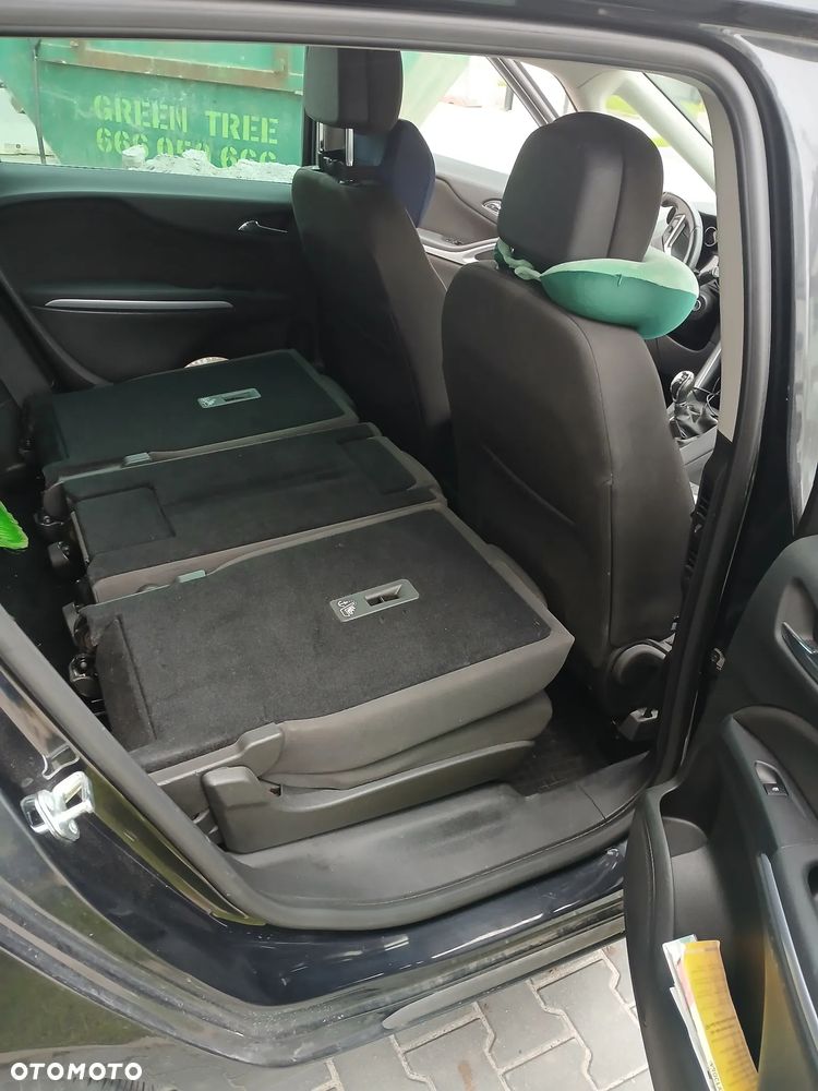 Opel Zafira Tourer 2.0 CDTI Active - 10