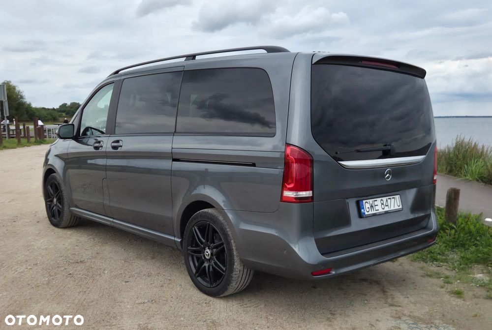 Mercedes-Benz Klasa V 300 d 4-Matic Exclusive 9G-Tronic (d³ugi) - 4