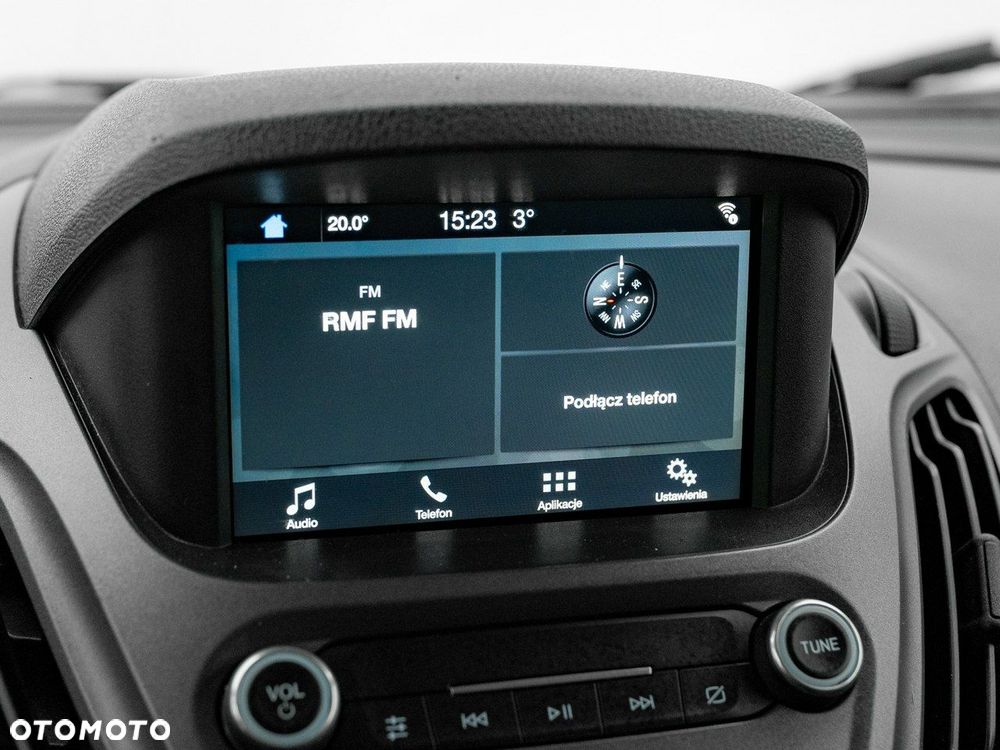 Ford Transit Courier - 21