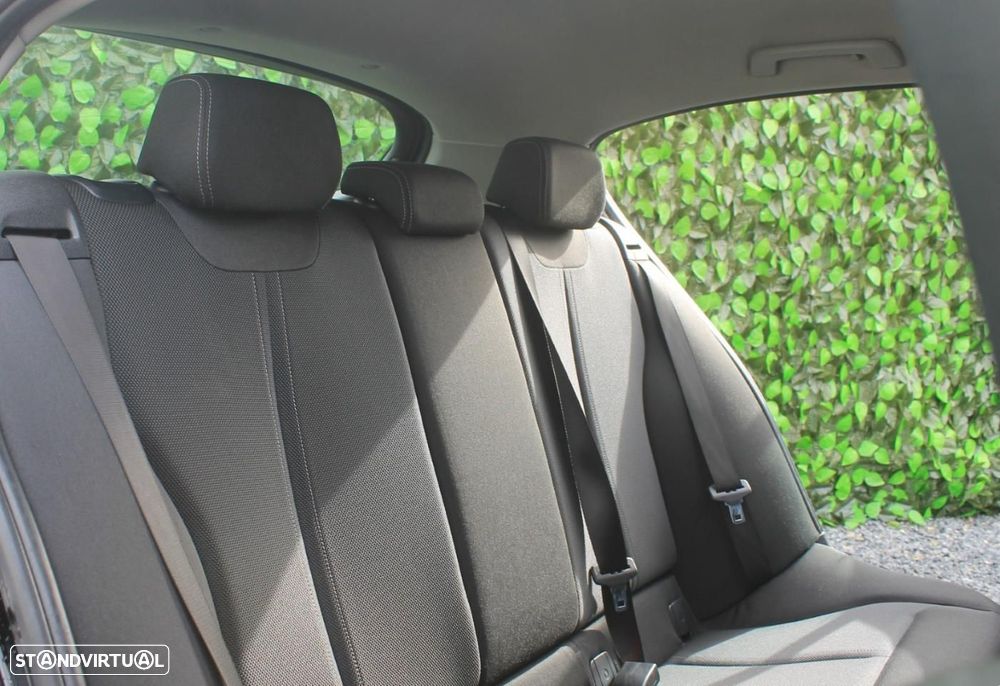 BMW 116 d Line Sport Auto - 11