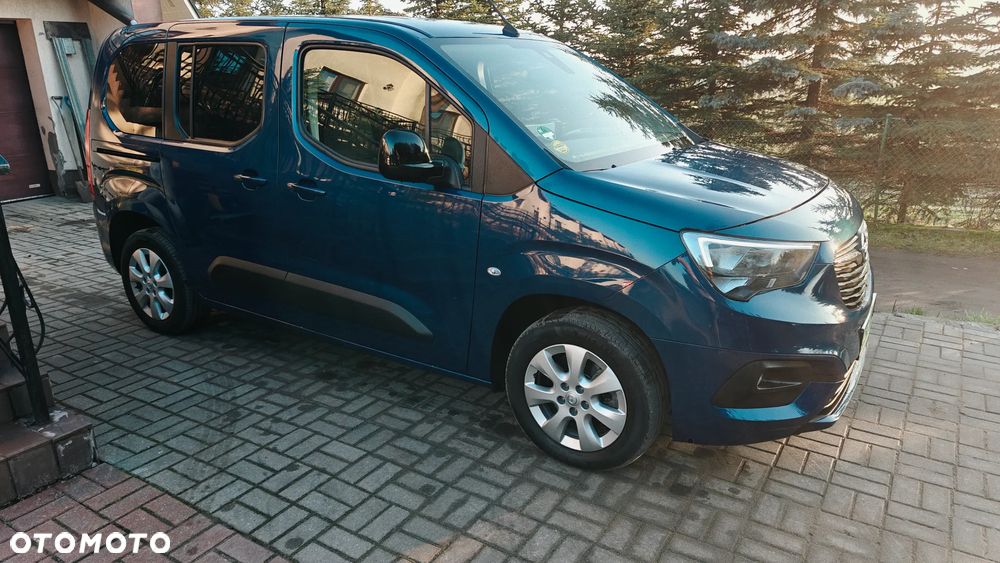 Opel Combo 50kWh Elegance - 4