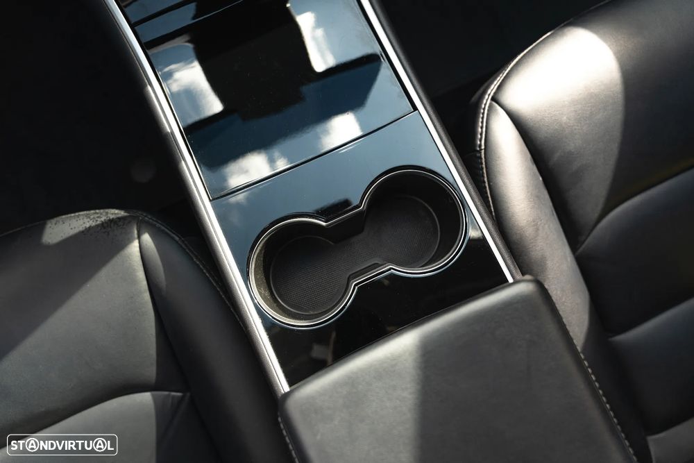 Tesla Model 3 Standard Range Plus RWD - 26