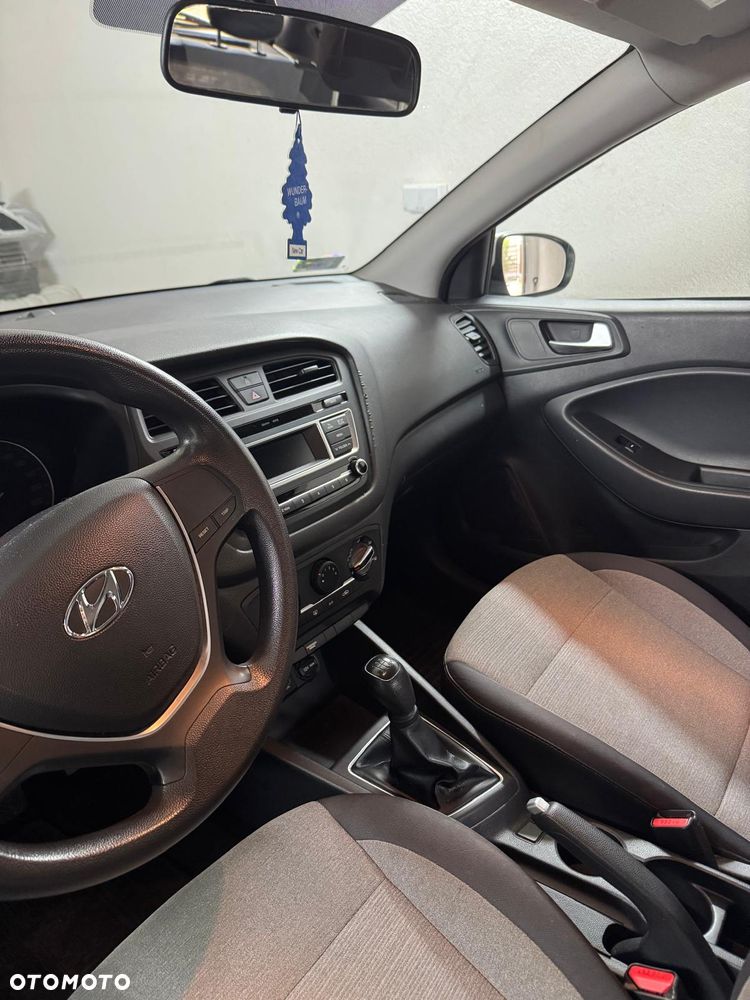 Hyundai i20 1.2 Comfort - 15