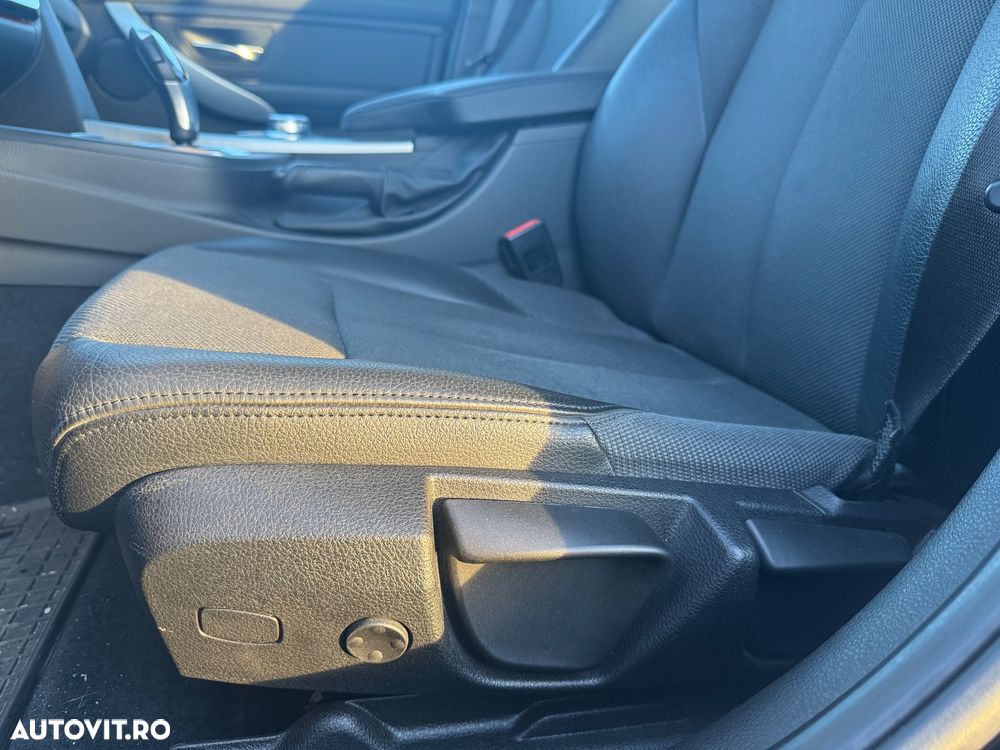 BMW Seria 3 320i AT - 8