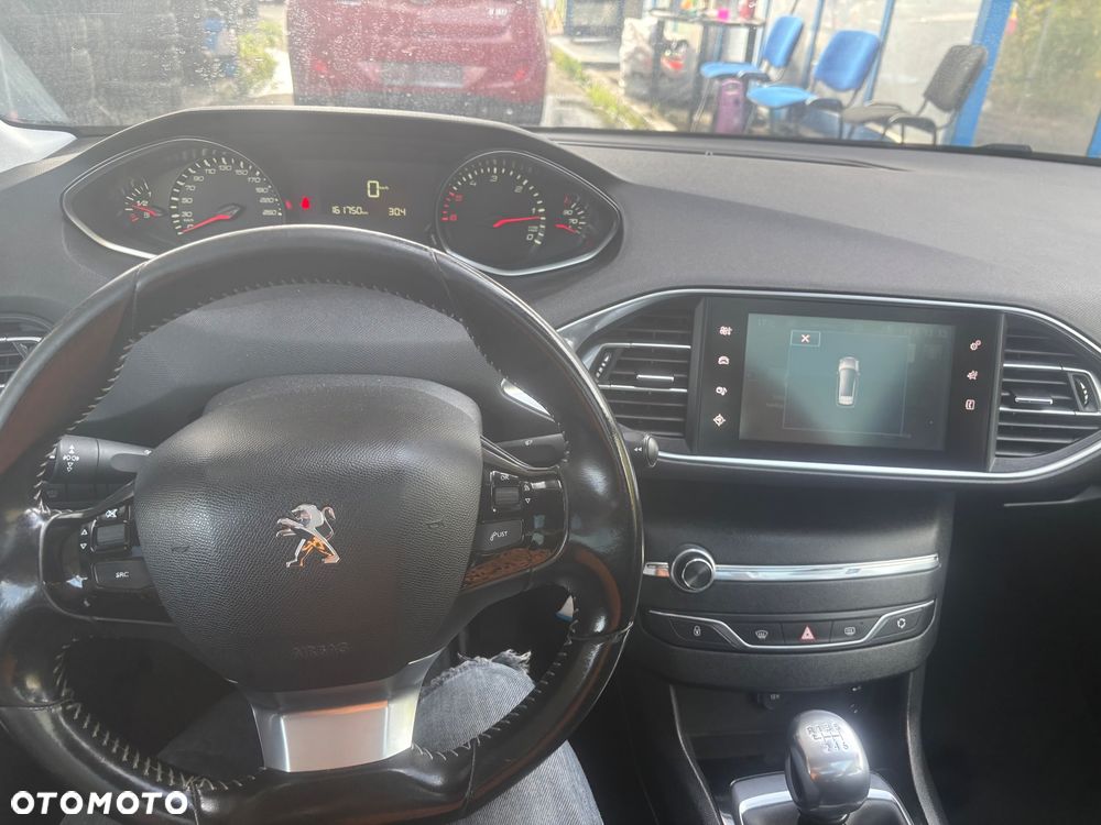 Peugeot 308 BlueHDi 120 Stop & Start Business-Line - 31