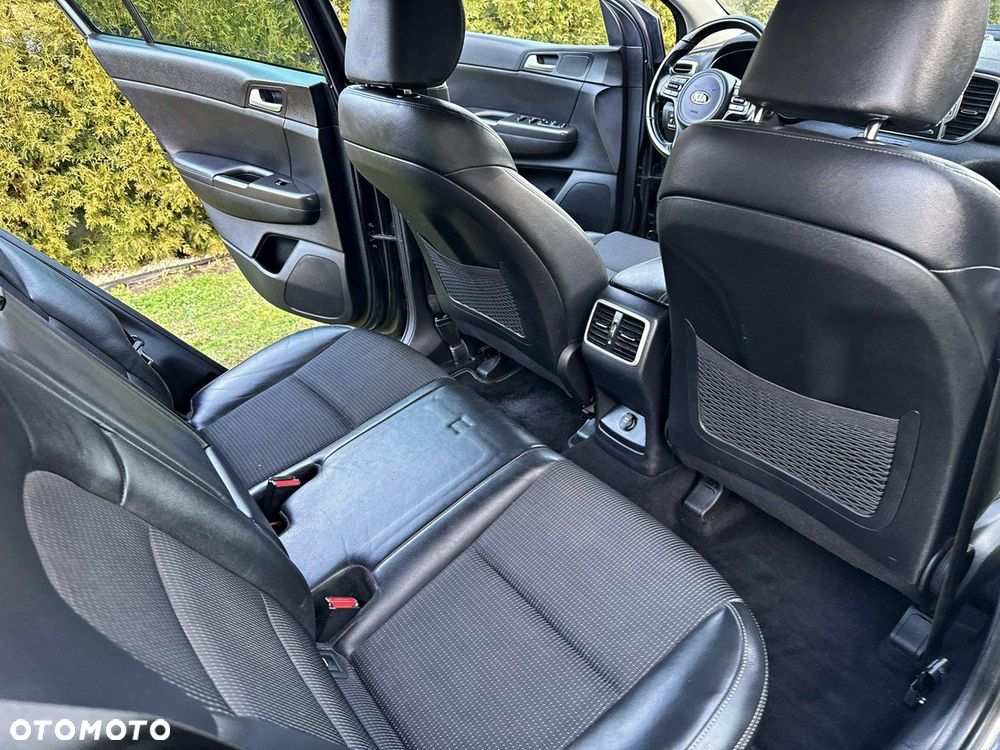 Kia Sportage 1.7 CRDI Business Line L 2WD - 21