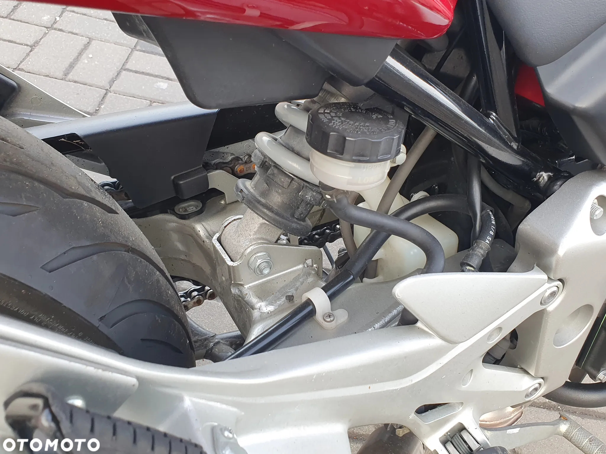 Honda CBF - 24