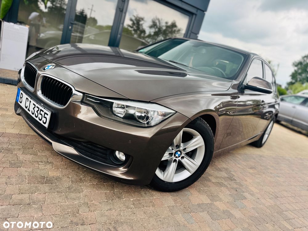 BMW Seria 3 316d DPF Edition Exclusive - 2