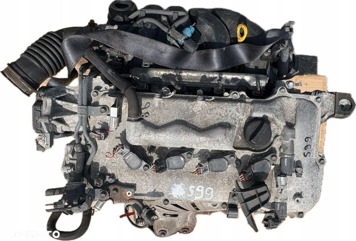 SILNIK KOMPLETNY TOYOTA AVENSIS T27 1.8 2ZR- FAE 2ZR-T12U - 1