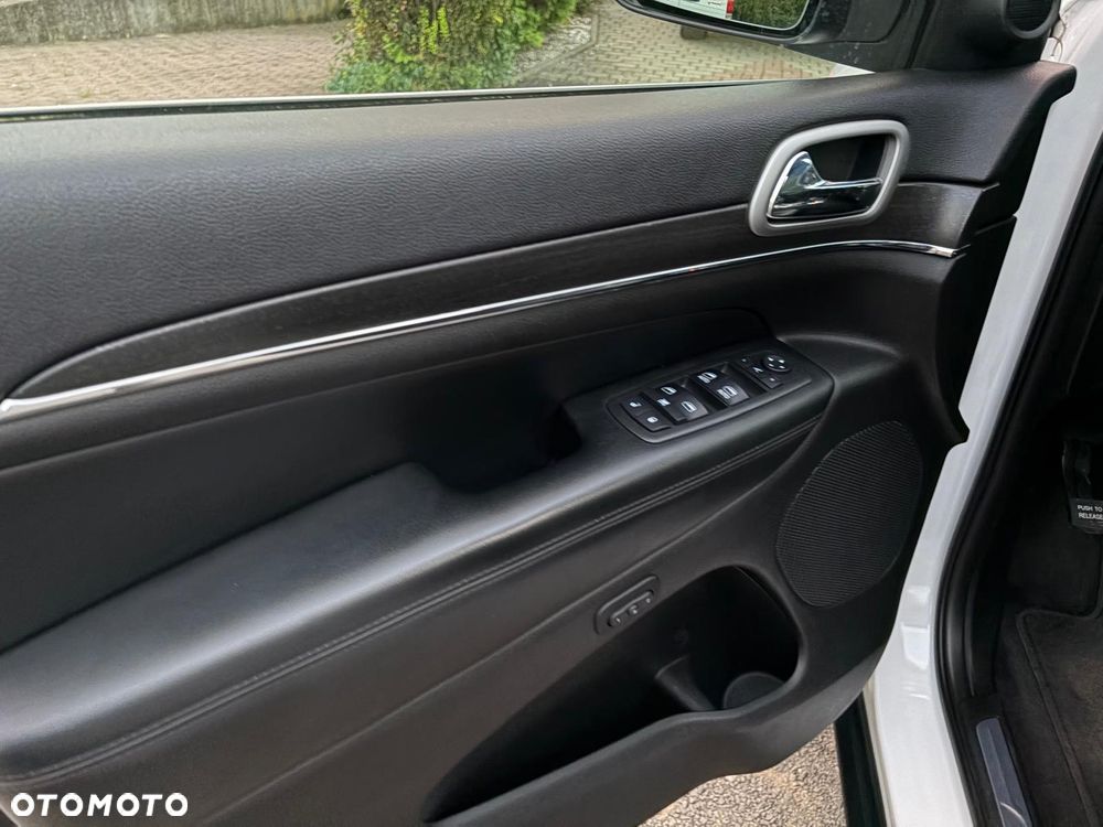 Jeep Grand Cherokee 3.0 CRD Limited - 39
